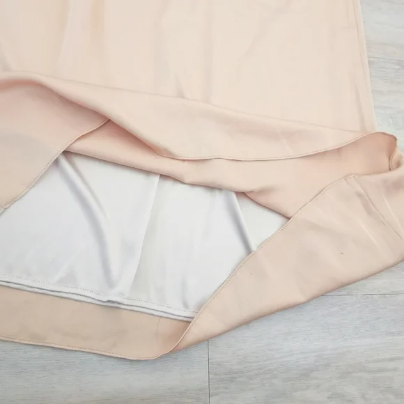 Dress - Picture 5 of 6